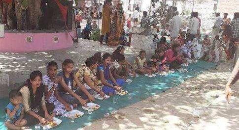 भंडारे का आयोजन
