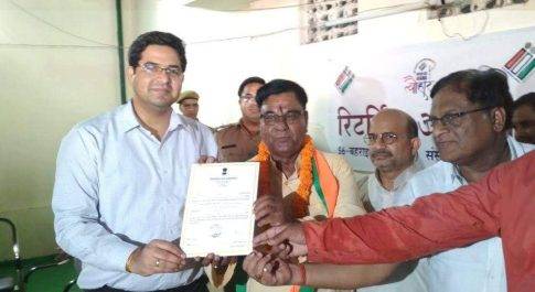 विजयी प्रत्याशी को प्रमाण-पत्र प्रदान करने में प्रदेश में अव्वल रहा बहराइच