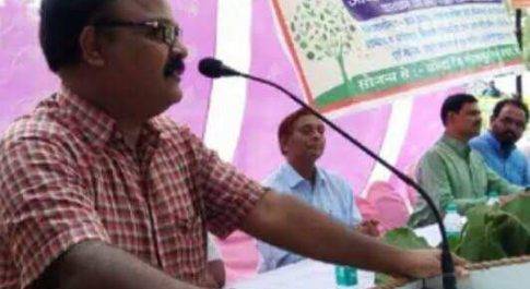 वनविभाग के अधिकारियों द्वारा विश्व पर्यावरण दिवस मनाया गया