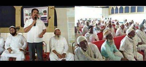 महराजगंज। नौतनवा नगरपालिका अध्यक्ष द्वारा हज यात्रियों को दी गई जानकारी