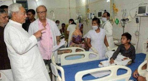 लू पीड़ितों से मिलने पहुंचे सीएम नीतीश, 250 लोगों की हो चुकी है मौत