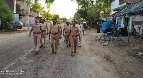 लखीमपुर खीरी | हैदराबाद पुलिस ने पैदल गश्त कर लिया सुरक्षा का जायजा
