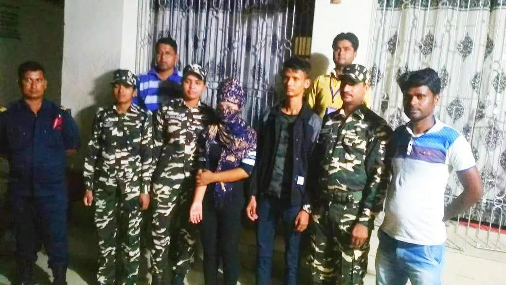 बहराइच। इंडो नेपाल बॉर्डर पर पकड़ा गया मानव तस्कर, मुक्त कराई गई एक नेपाली युवती