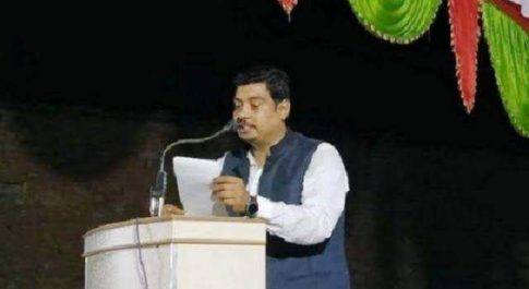  बसपा सांसद अतुल राय ने अदालत में किया समर्पण, छात्रा ने यौन शोषण का लगाया था आरोप 