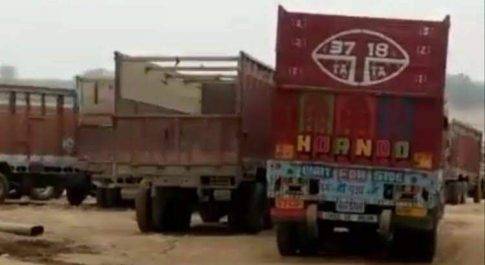 अवैध मोरंग खदान में प्रशासन की बड़ी कार्यवाही