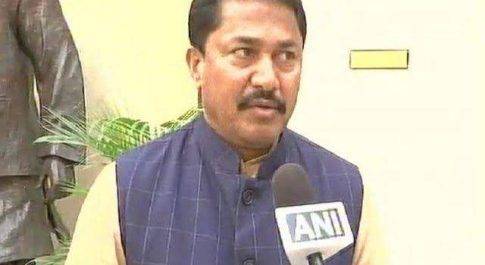 कांग्रेस में लगी इस्तीफों की झड़ी, नाना पटोले और तरुण कुमार ने भी सौंपा इस्तीफा