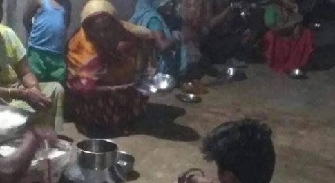 लखीमपुर खीरी| युवा प्रकोष्ठ ने कुष्ठ आश्रम में प्रारम्भ हुआ माता भगवती देवी भोजन प्रसाद सेवा