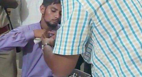 मुस्लिम लड़कों से कहा बोलो जय श्री राम, इंकार करने पर की पिटाई, समझौते के प्रयास जारी