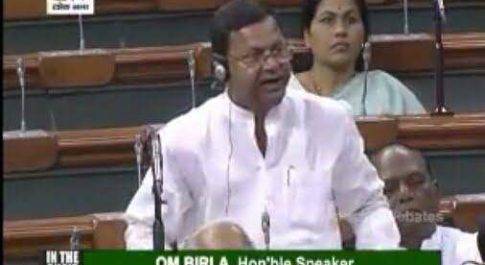 महराजगंज। सांसद पंकज चौधरी ने लोकसभा सदन मे घुघली रेलवे लाइन का मामला उठाया