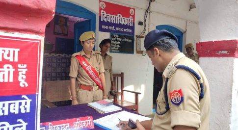 अयोध्या। सीओ मवई थाने का किया मुआयना, कमियों में सुधार लाने के दिए निर्देश