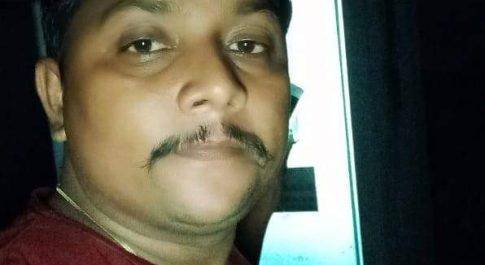 बृजमनगंज। बृजमनगंज उमसभरी गर्मी मे लाईट की समस्या से परेशान नगरवासी