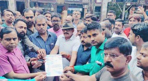सहारनपुर में पत्रकार की हत्या मामले में कानपुर प्रेस क्लब ने सौंपा ज्ञापन, पीड़ित परिवार को पचास लाख की आर्थिक सहायता और सरकारी नौकरी की की मांग 