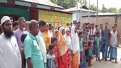 डरावने सपने लेकरआई NRC की अंतिम सूची, शिक्षक परिवार के 50 लोगो का नाम लिस्ट में नहीं