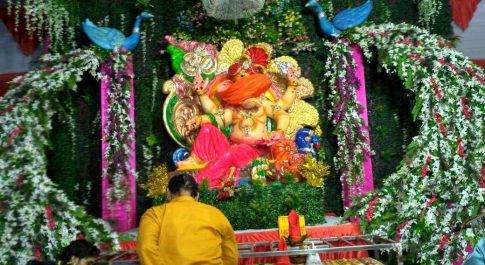 बहराइच। गणेश पूजा महोत्सव का हुआ आगाज 