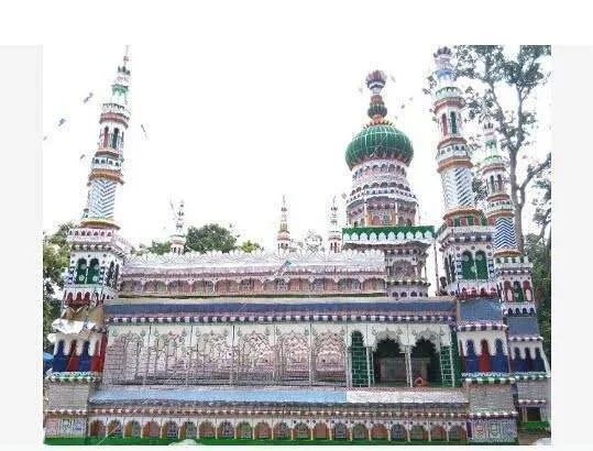 महराजगंज। मोहरर्म मे लाठी डन्डा खेलने जा रहे खिलाड़ियों से भरी पिकअप पलटी, दो महिलाओं सहित 16 घायल 2 रिफर
