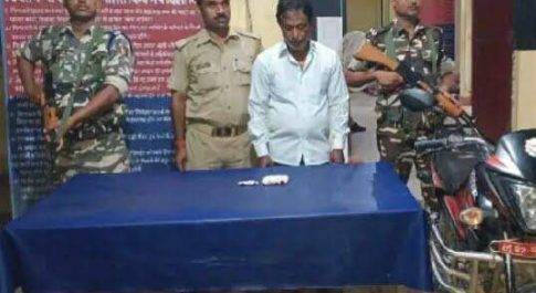 महराजगंज। एक करोड़ की हिरोइन के साथ ब्यक्ति पकड़ा गया पुलिस और एसएसबी के जवानों द्वारा