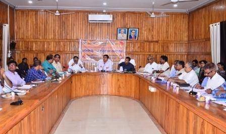 बहराइच। जिलाधिकारी की अध्यक्षता में सम्पन्न हुई जिला स्वास्थ्य समिति की बैठक