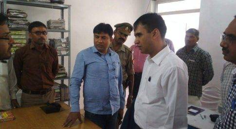 बहराइच। टीम भावना के साथ कार्य करें व्यय अनुवीक्षण के लिए गठित टीमें: व्यय प्रेक्षक