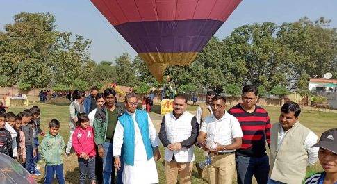 महराजगंज। नौतनवा ए0वी0 इंटरनेशनल स्कूल में दो दिवसीय एडवेंचर कैंप का आयोजन