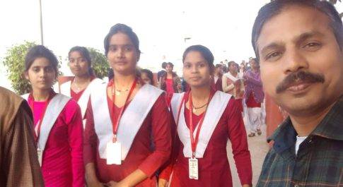 महराजगंज। पं जेएनयू इं.का.के छात्राओं ने किया शैक्षिक भ्रमण।