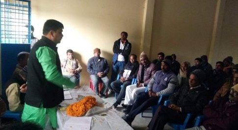 महराजगंज। नौतनवा मे विश्वकर्मा समाज का मासिक बैठक संपन्न