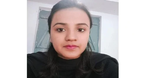 लखीमपुर खीरीI के गोला की बिटिया ने पास की आईएएस परीक्षा