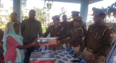 ठूठीबारी: महिला दिवस पर महिलाओं को किया गया सम्मानित