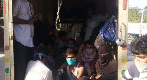 पत्रकारो की टीम ने रोडवेज और टिकोरामोड पहुंच कर देखा आंखो देखा हाल
