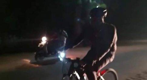 छतरपुर से नौगॉव तक साइकिल पर निकले डीआईजी