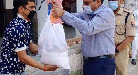 शाहजहांपुर। कर्म योगियों की मेहनत को प्रशासन ने सराहा