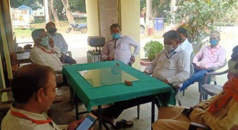 महराजगंज। पत्रकारों पर अभद्र टिप्पड़ी करने वाले युवक पर दर्ज हुआ मुकदमा