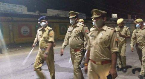 बहराइच। एडीशनल एसपी ने शहर क्षेत्र का पैदल गश्त कर लिया जायज़ा
