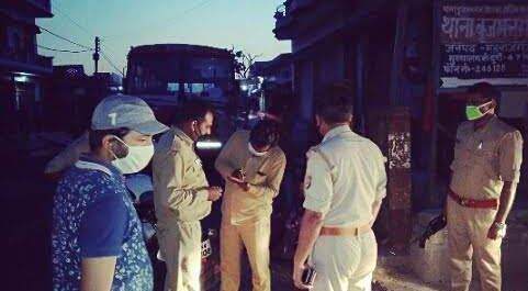 ब्रेकिंग न्यूज: AMU अलीगढ़ से छात्रों को लेकर रोडवेज बस पहुंचा बृजमनगंज