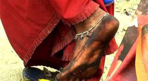 भारत  कोवीड 19 हमारे नेताओं की भी पोल खोल दी।  