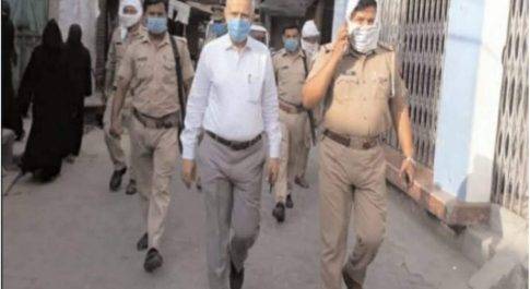 रामपुर : उप जिलाधिकारी ने व्यापार मंडल की मीटिंग के बाद मार्केट का किया निरीक्षण