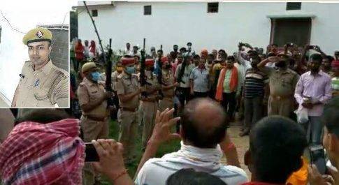 देवरिया/महराजगंज। छुट्टी लेकर घर आ रहे सिपाही की सड़क दुर्घटना में मौत