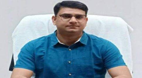 महराजगंज। जिले में तीन और की रिपोर्ट आया पाजिटिव