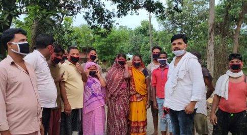 महराजगंज/बृजमनगंज। प्रधान पद के बिगुल बजा रत्नेश पांडे ने कहा:गांव की मिट्टी में जन्मा गांव की सेवा करना चाहता हूँ।