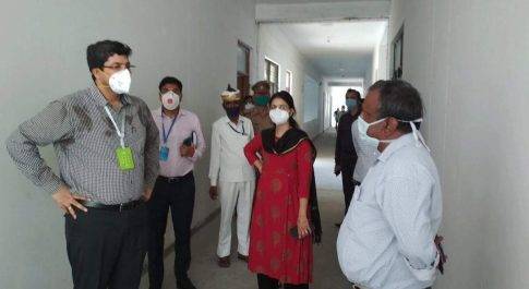 डीएम ने एल-1 सीसीसी राजकीय महिला पाॅलीटेक्निक रिसिया का किया औचक निरीक्षण