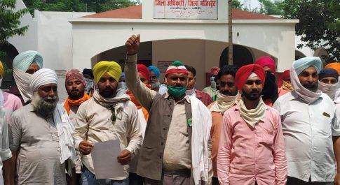किसान मजदूर बहुत परेशान