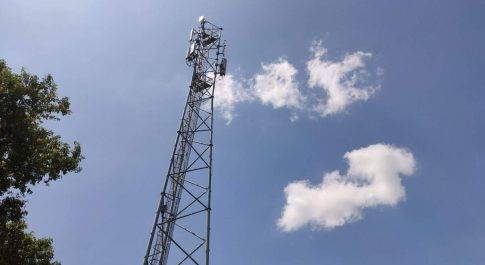 बहराइच नेटवर्क ध्वस्त उपभोक्ता त्रस्त कर्मचारी मस्त