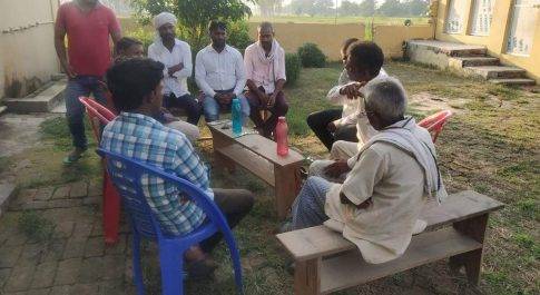 नवागत जिलाध्यक्ष आमिर हुसेन के आगमन पर स्वागत की तैयारी में जुटे सपा कार्यकर्ता