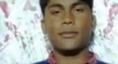 प्रखर देवरिया जिले के खुखुन्दू थाना क्षेत्र में बिजली उपकरण ठीक करते समय करंट की चपेट में आने से बुधवार को एक युवक की मौत हो गई।