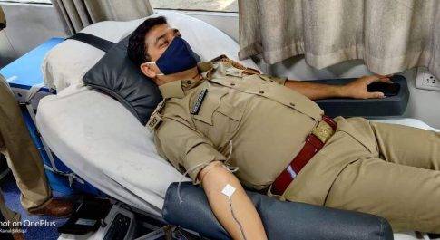 बहराइच राष्ट्रीय स्वैछिक रक्तदान दिवस अवसर पर वन वन रेंज कार्यालय चरदा में आयोजित हुआ रक्तदान शिविर