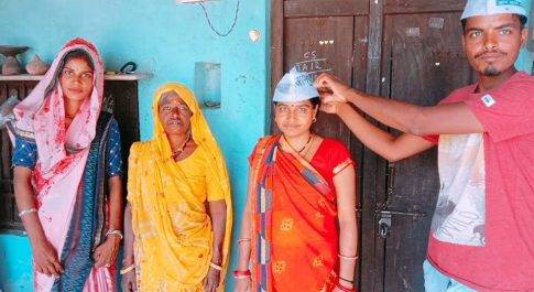 रेखा राव ने ली आम आदमी पार्टी की सदस्यता