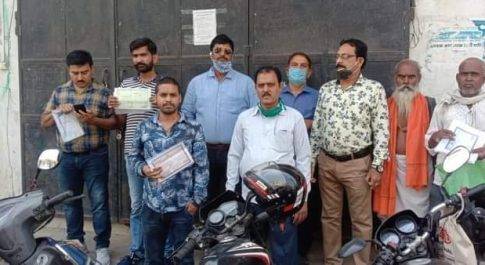 जनपद शाहजहांपुर कलान पुलिस ने अंग्रेजी शराब से भरा कंटेनर पकड़ा