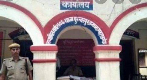 महराजगंज। पुरंदरपुर थाने मे तैनात चर्चित सिपाही दूसरी बार हुआ सस्पेंड पहले विडियों वायरल होने पर इस बार आडियो वायरल पर