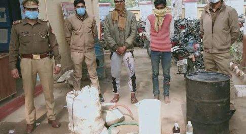 शाहजहांपुर साठ लीटर कच्ची शराब के साथ दो गिरफ्तार