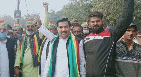 शाहजहांपुर प्रगतिशील समाजवादी पार्टी लोहिया द्वारा प्रधान मंत्री को संबोधित ज्ञापन जिलाधिकारी को सौंपा।