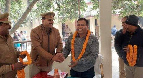कोठीभार थानाध्यक्ष की स्थानान्तरण पर भावभीनी विदाई